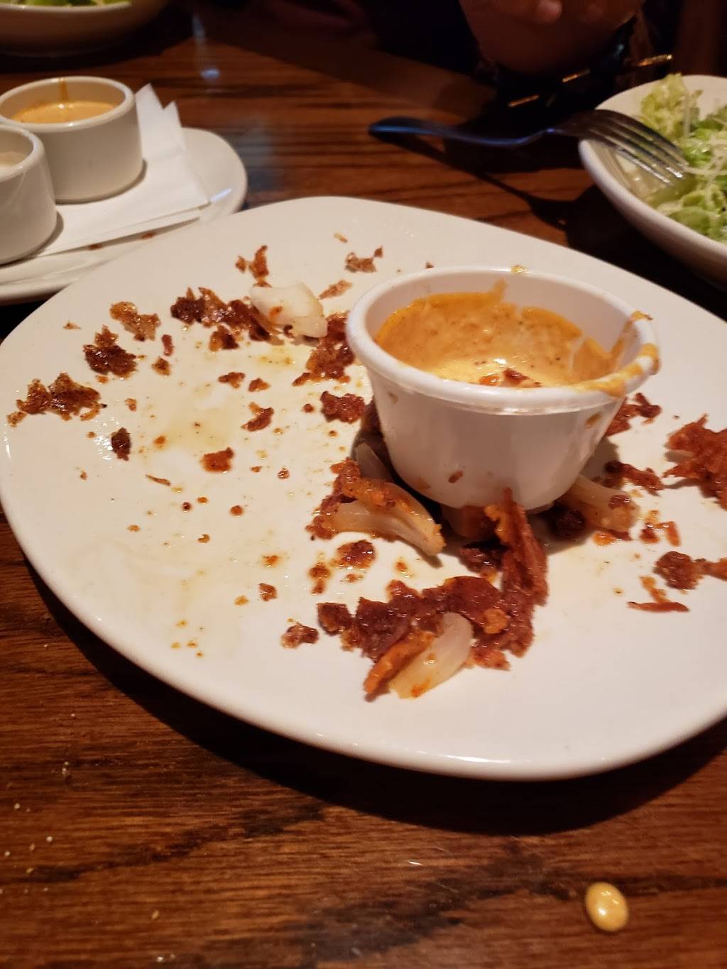 Outback Steakhouse | restaurant | 5051 Stockdale Hwy, Bakersfield, CA 93309, USA | 6618347850 OR +1 661-834-7850