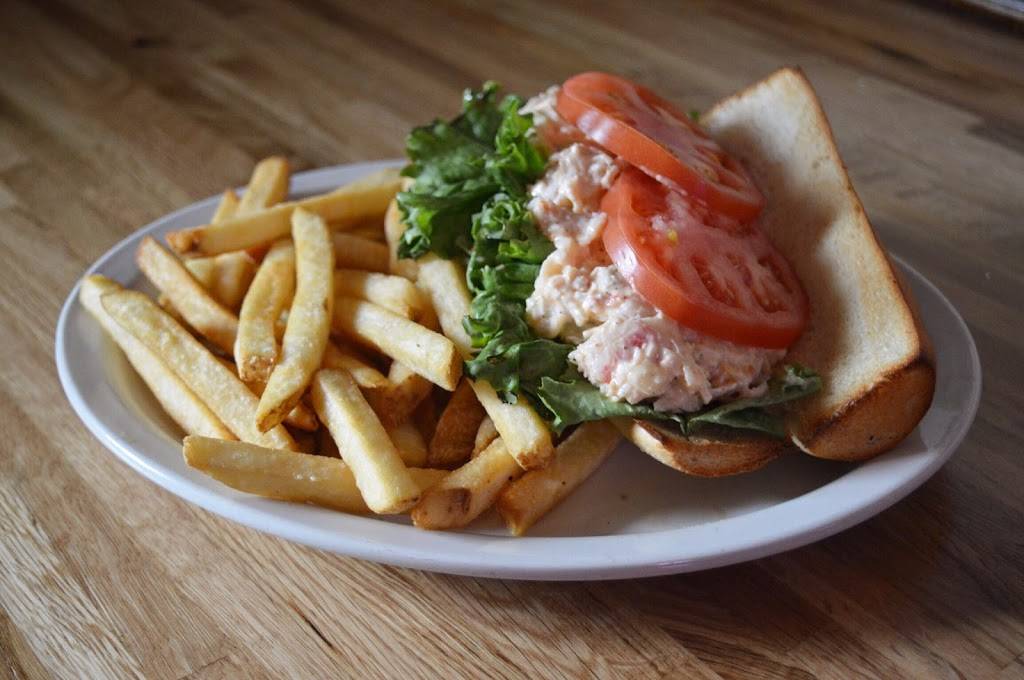 Vivios II Food & Spirits | restaurant | 3601 Twelve Mile Rd, Warren, MI 48092, USA | 5865760495 OR +1 586-576-0495