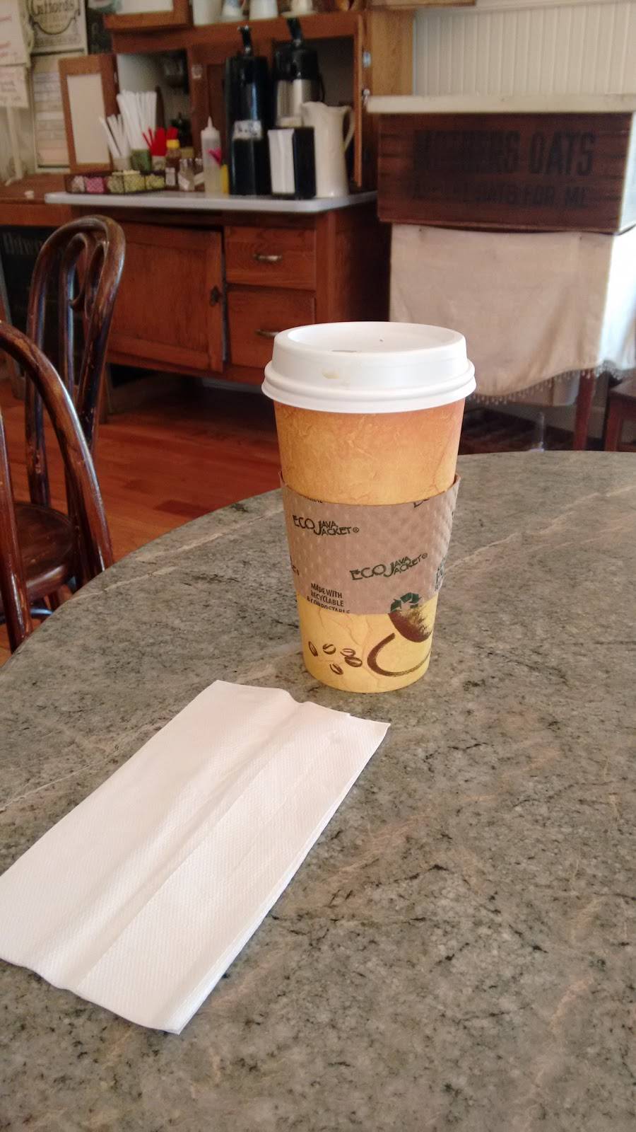 Deja Brew | cafe | 763 Edgewood Ave, New Haven, CT 06515, USA | 2033891518 OR +1 203-389-1518