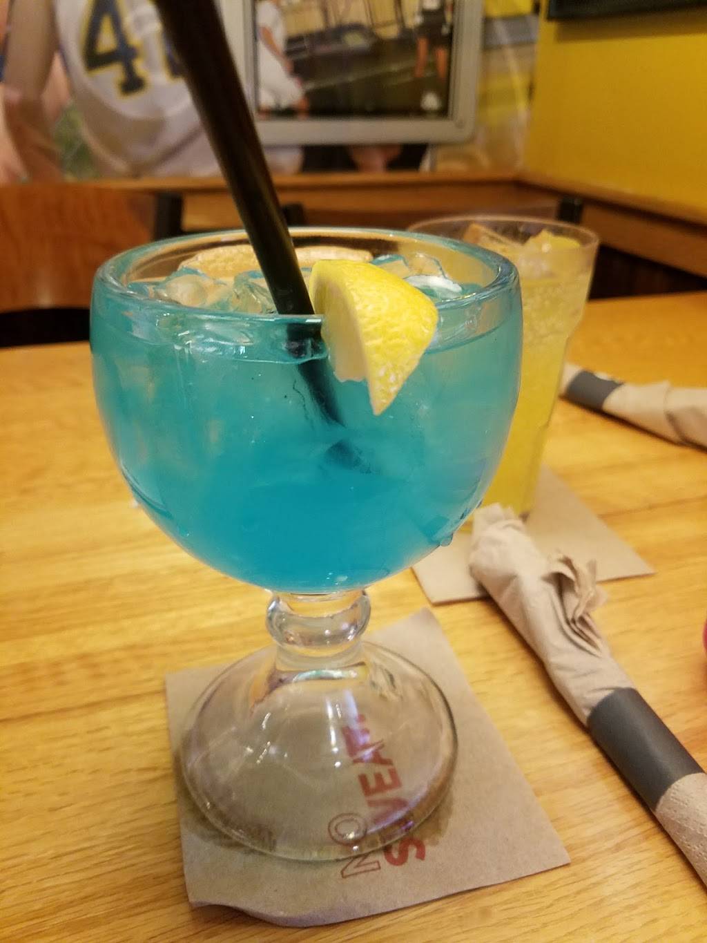 Applebees Grill + Bar | restaurant | 638 W State St, Hastings, MI 49058, USA | 2699456090 OR +1 269-945-6090