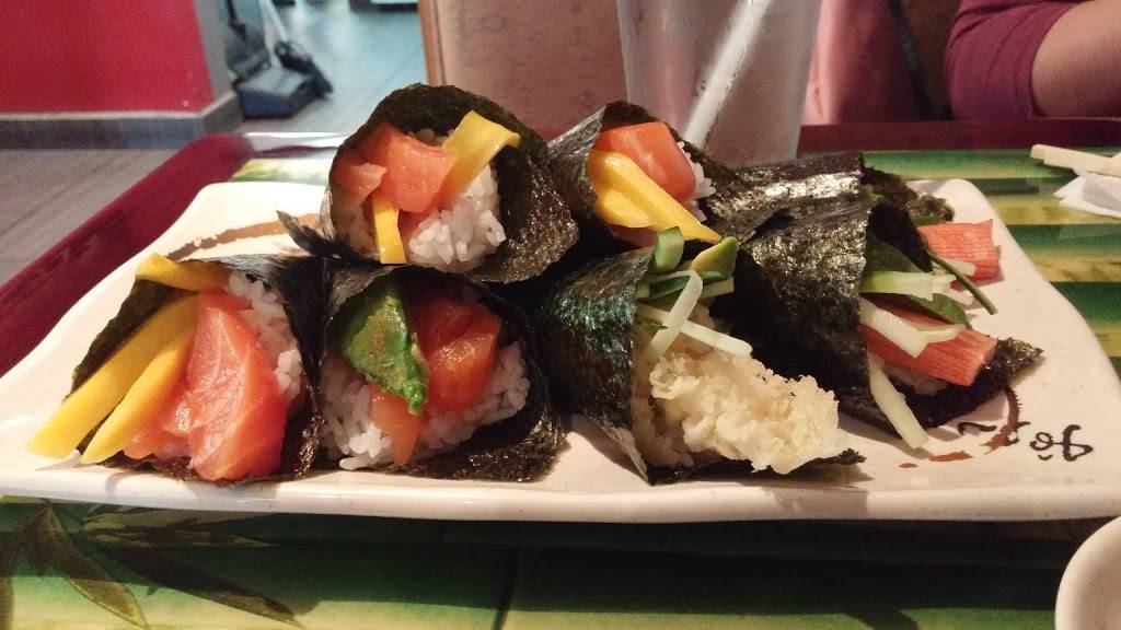 Taka Sushi | restaurant | 340 Eagle St W, Newmarket, ON L3Y 7M9, Canada | 9058365000 OR +1 905-836-5000