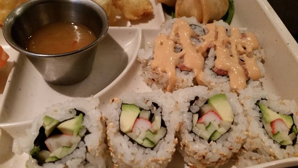 Shimas Sushi - Japanese Restaurant | restaurant | 40W222 La Fox Rd, St. Charles, IL 60175, USA | 6304441790 OR +1 630-444-1790