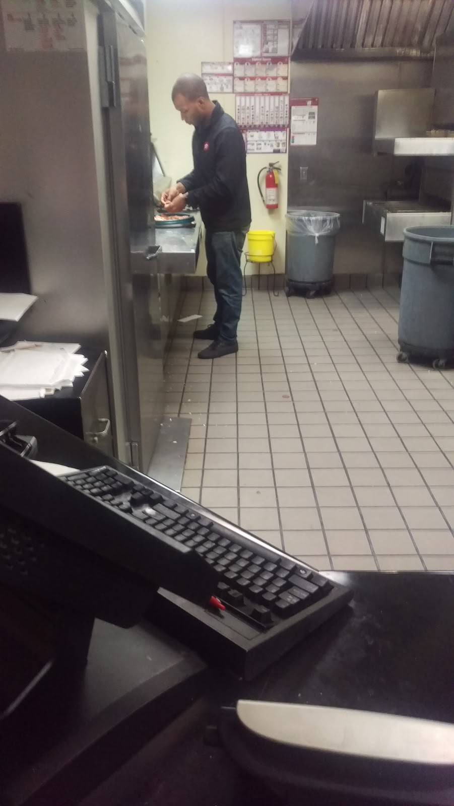 Pizza Hut | restaurant | 366 N Harbor Blvd, La Habra, CA 90631, USA | 5626911394 OR +1 562-691-1394