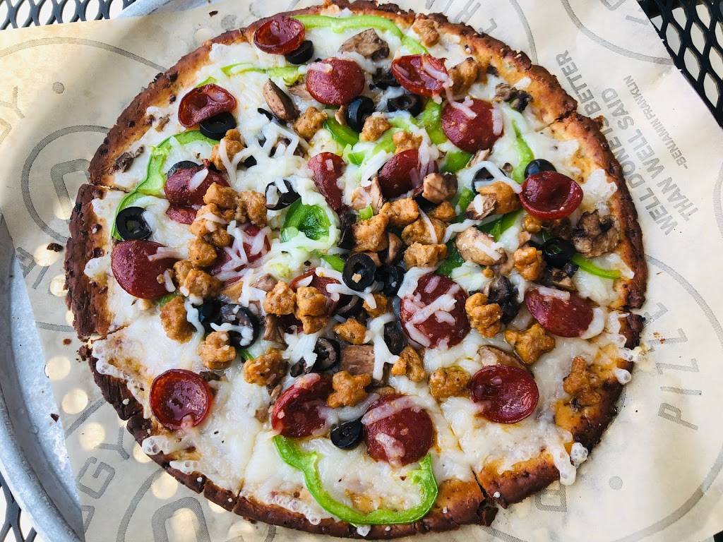 Pieology Pizzeria | restaurant | 1405 Beale St, St Charles, MO 63303, USA | 6369253912 OR +1 636-925-3912