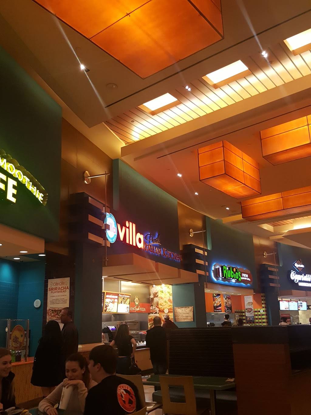 Villa Fresh Italian Kitchen | restaurant | 11011 W Charleston Blvd, Las Vegas, NV 89135, USA | 7028383156 OR +1 702-838-3156