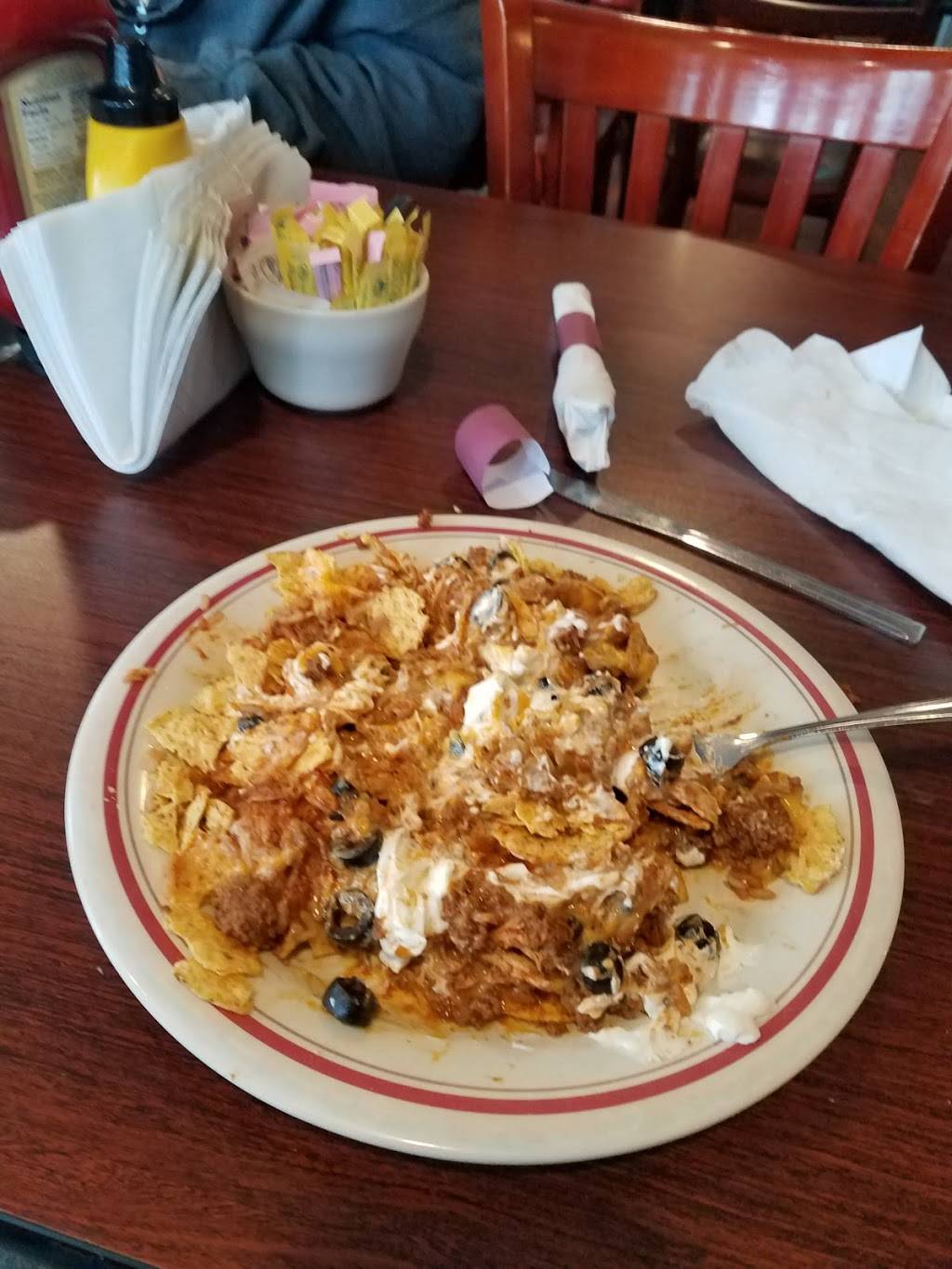 Whits End Inc | restaurant | 3663 E William Street Rd, Decatur, IL 62521, USA | 2174239163 OR +1 217-423-9163