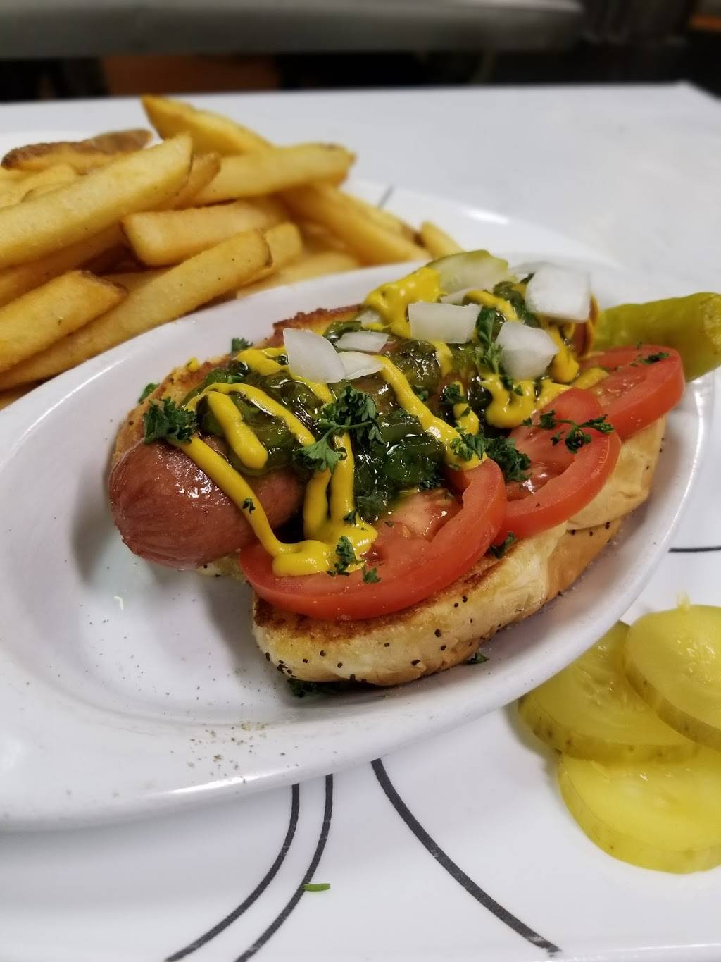 Green Light Diner | cafe | 18820 Front St NE, Poulsbo, WA 98370, USA | 3606973449 OR +1 360-697-3449