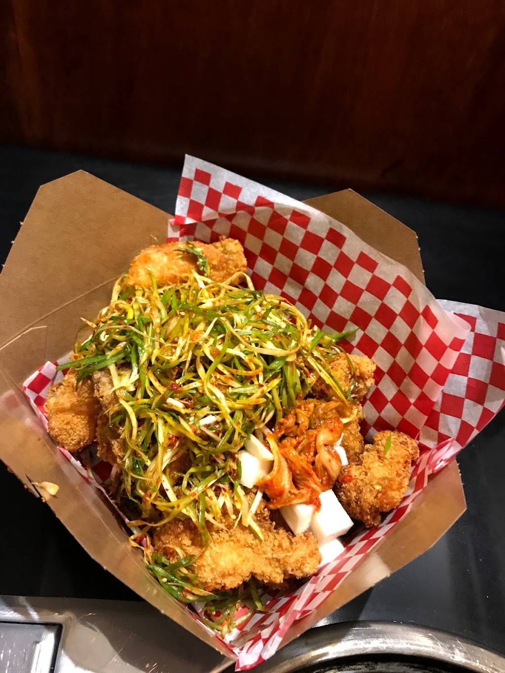 Sikgaek Korean Restaurant and Bar | restaurant | 800 Dundas St E unit A1, Mississauga, ON L4Y 2B6, Canada | 6478471030 OR +1 647-847-1030