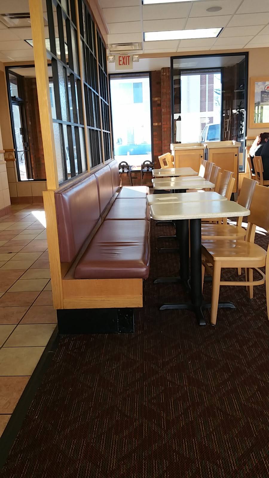 Wendys | restaurant | 1405 W Elizabeth St, Fort Collins, CO 80521, USA | 9704847131 OR +1 970-484-7131