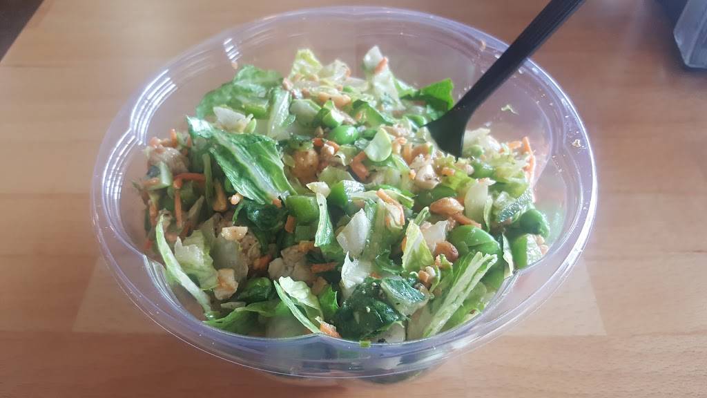 Tossgreen | restaurant | 4668 Town Crossing Dr #105, Jacksonville, FL 32246, USA | 9046860234 OR +1 904-686-0234