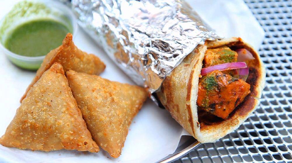 Bombay Wraps | restaurant | 3149 1/2 N Broadway, Chicago, IL 60657, USA | 7737998989 OR +1 773-799-8989
