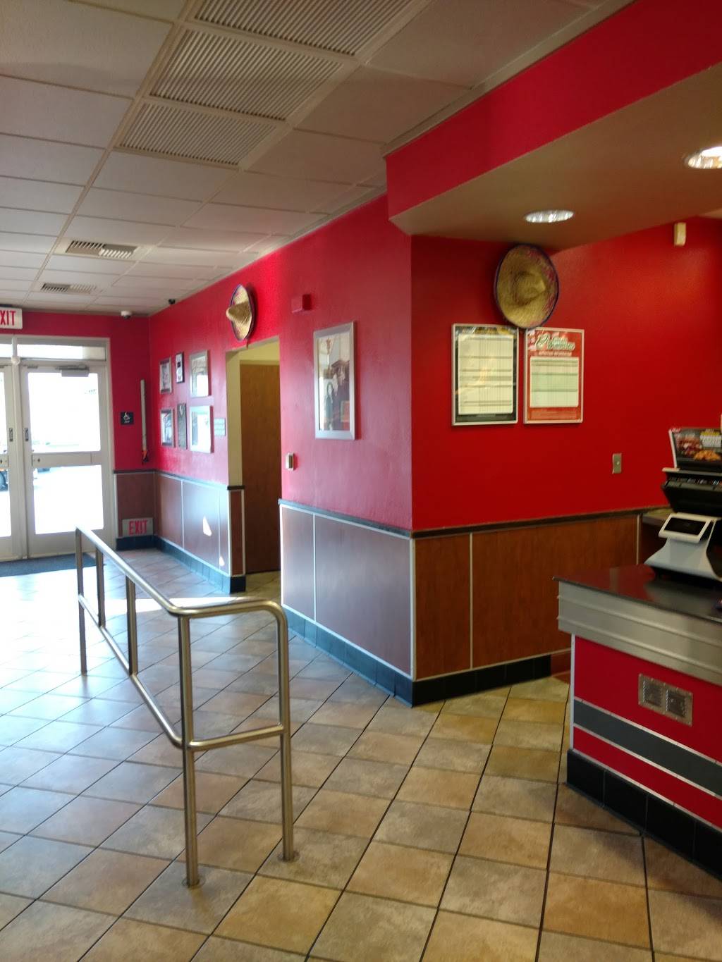 Carls Jr. | restaurant | 8110 Parkway Dr, La Mesa, CA 91942, USA | 6196982920 OR +1 619-698-2920