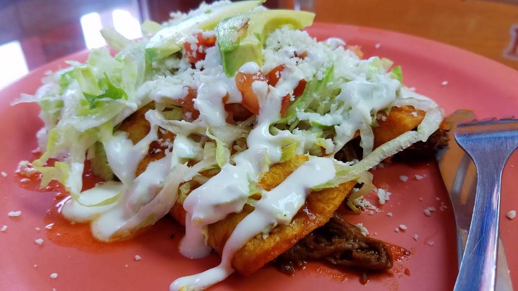 El Taco Loco | restaurant | 2175 N College Ave #2802, Fayetteville, AR 72703, USA | 4795829551 OR +1 479-582-9551