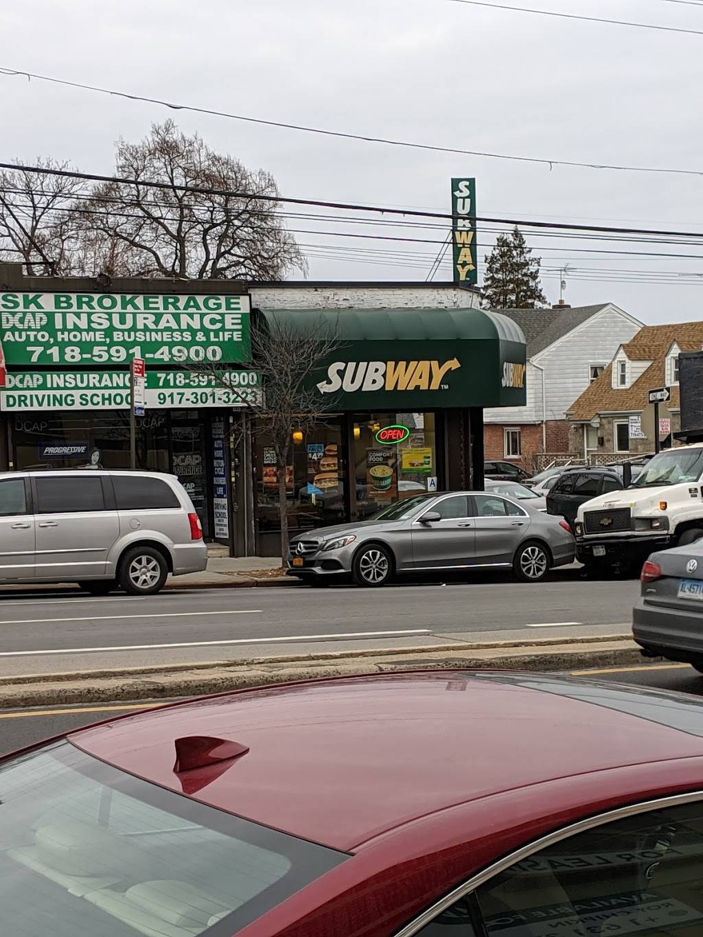 Subway Restaurants | restaurant | 176-71 Union Tpke, Flushing, NY 11366, USA | 7183808718 OR +1 718-380-8718
