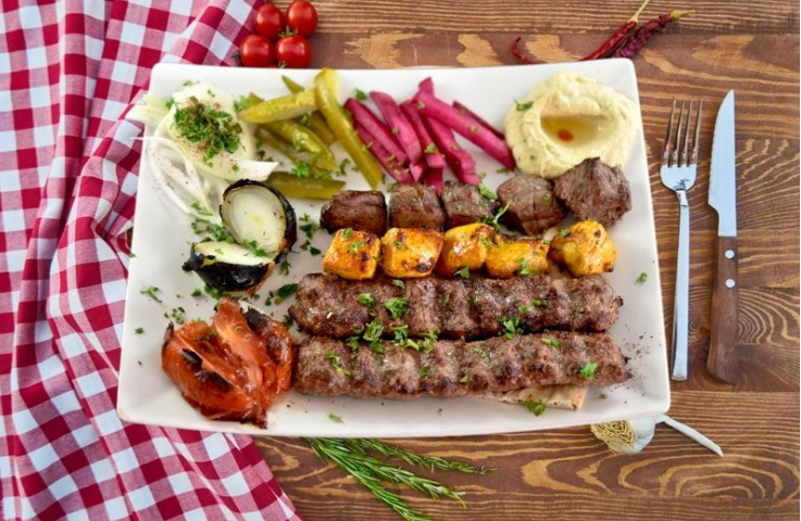 Ottawa Kabab | restaurant | 577 Gladstone Ave, Ottawa, ON K1R 5P2, Canada | 6135187434 OR +1 613-518-7434