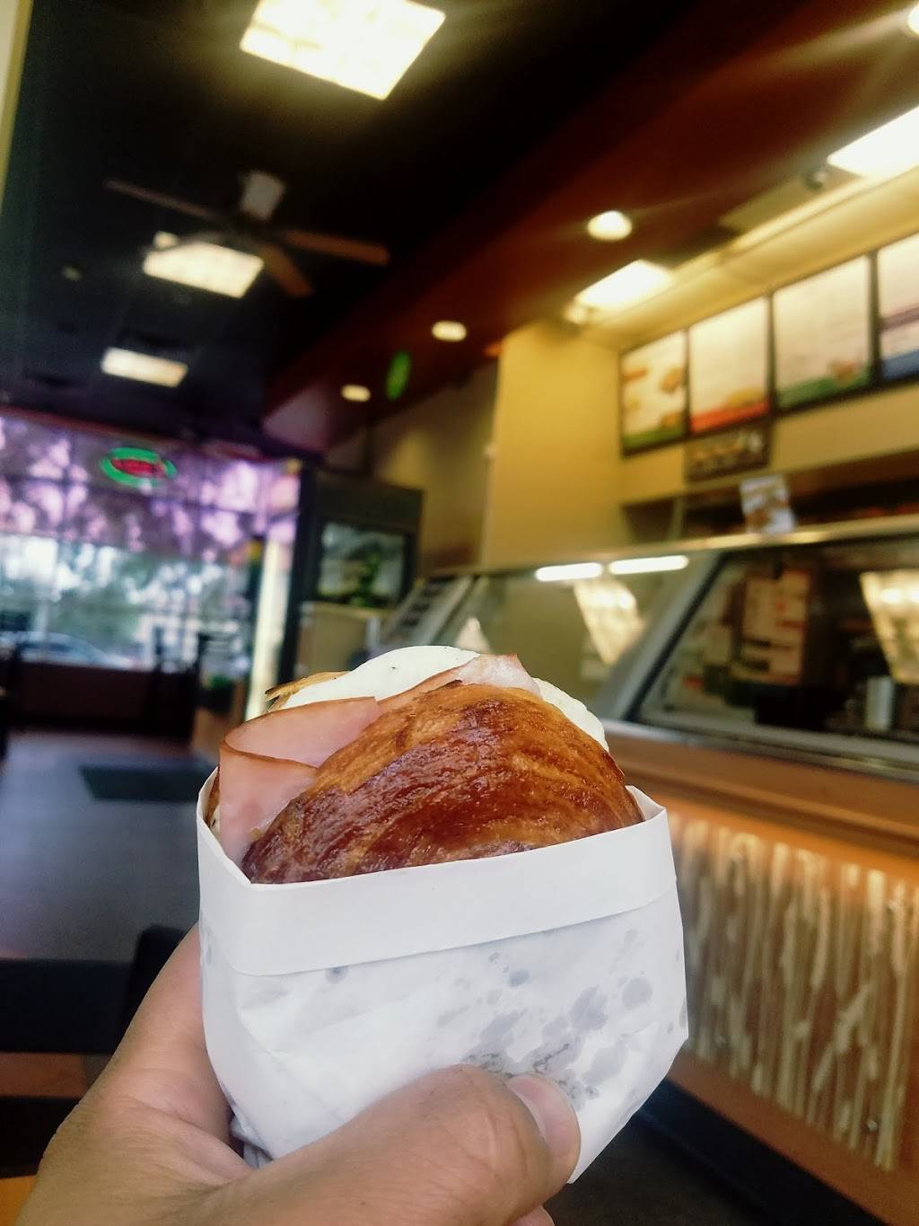 Subway Restaurants | restaurant | 2377 E Colorado Blvd, Pasadena, CA 91107, USA | 6267963002 OR +1 626-796-3002