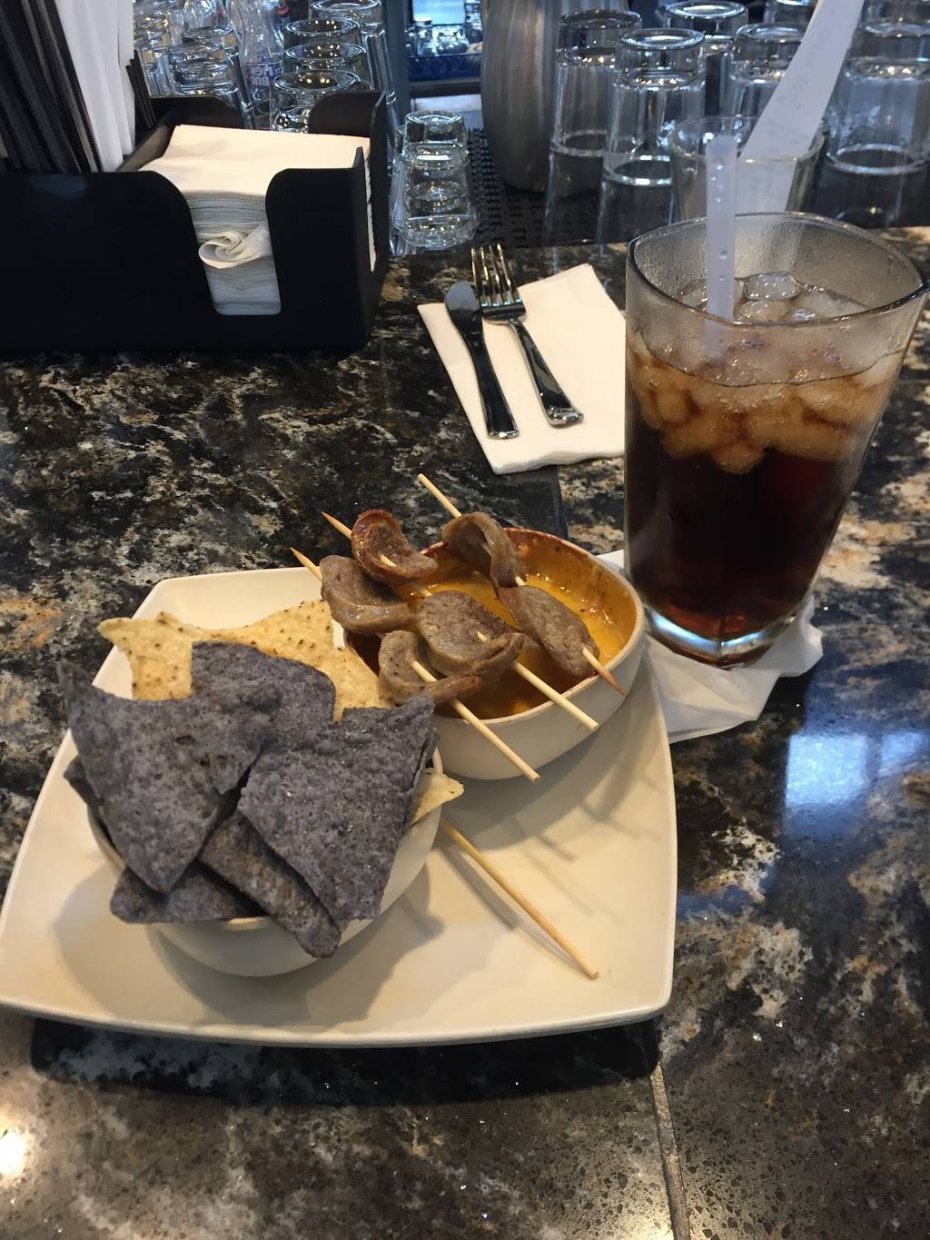 U Street Pub - Reagan Airport | restaurant | Ronald Reagan Washington National Airport, Arlington, VA 22202, USA | 7034171086 OR +1 703-417-1086