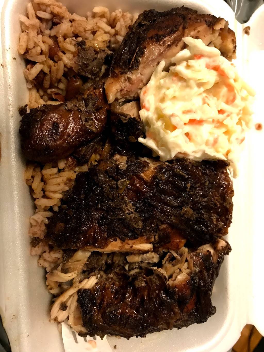 Mitzies Jerk | restaurant | 3337 Bloor St W, Etobicoke, ON M8X 1E9, Canada | 6473450077 OR +1 647-345-0077