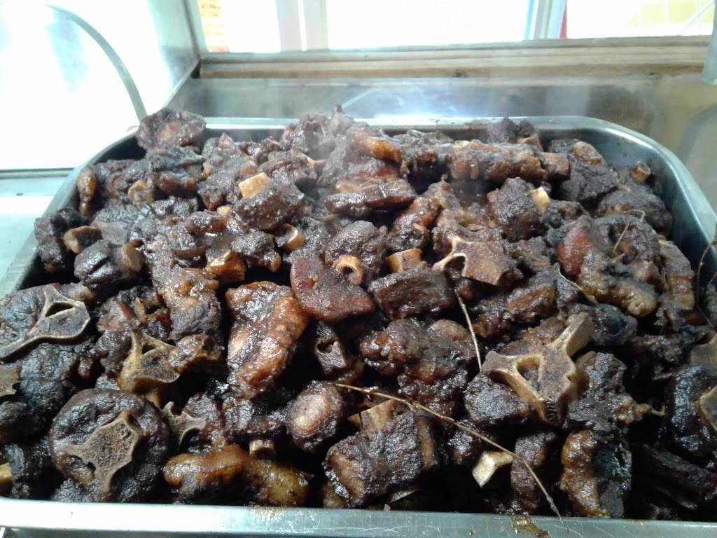 Golden Krust | restaurant | 823 Franklin Ave, Brooklyn, NY 11225, USA | 7184933865 OR +1 718-493-3865