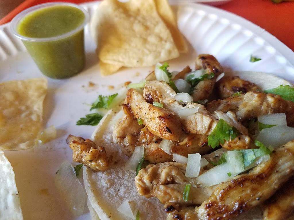 Tacos Manzano | restaurant | 11160 Burbank Blvd, North Hollywood, CA 91601, USA | 8186239599 OR +1 818-623-9599