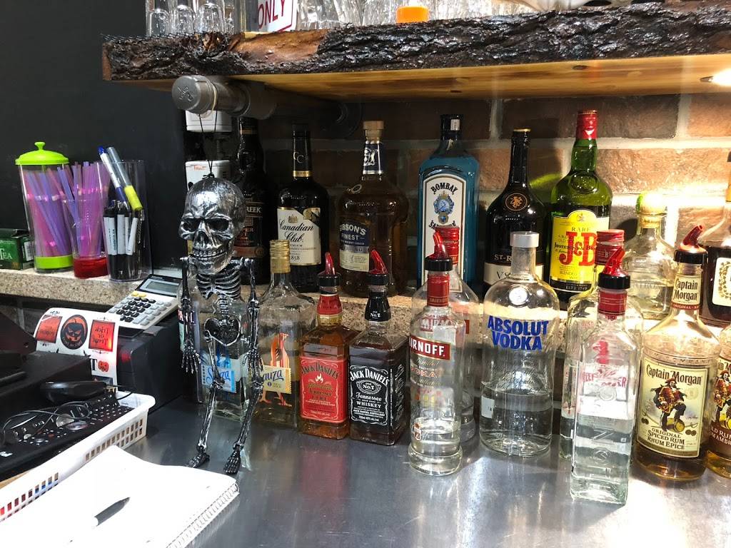 Georges eatery + bar inc | restaurant | 1988 Eglinton Ave W, Toronto, ON M9E 2J9, Canada | 4167849091 OR +1 416-784-9091