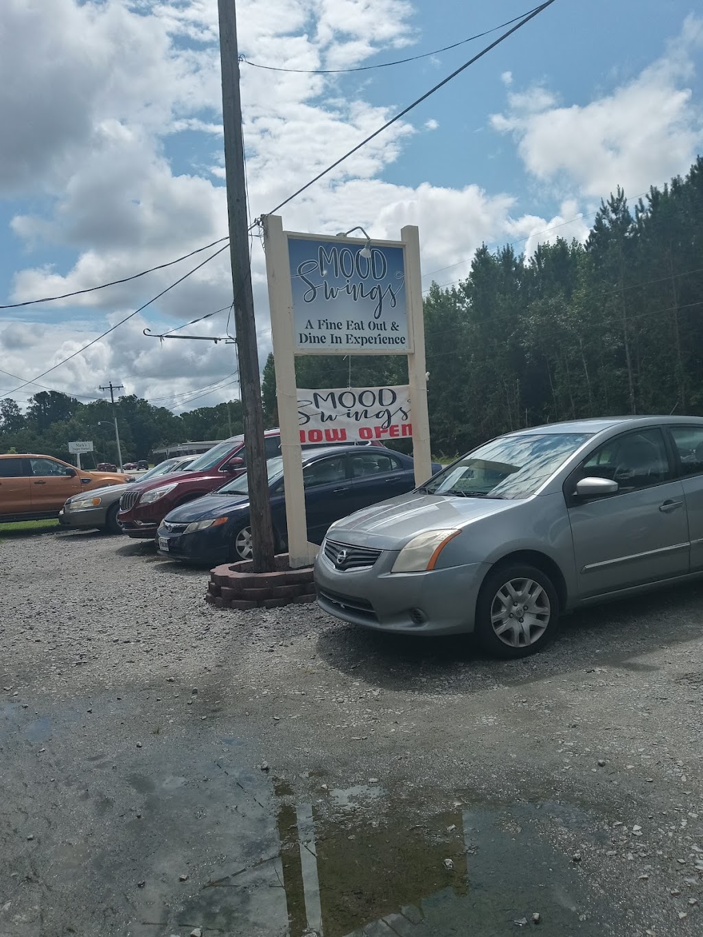 Mood Swings | restaurant | 410 US-64, Creswell, NC 27928, USA | 2527970222 OR +1 252-797-0222