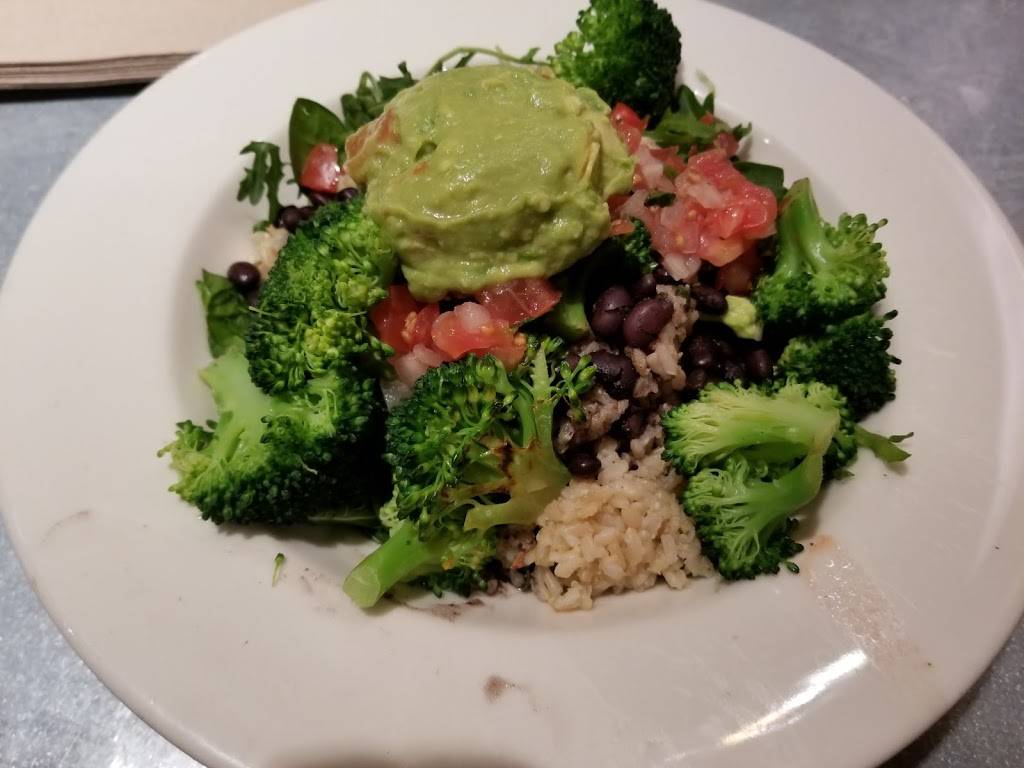 Sharkys Woodfired Mexican Grill | restaurant | 5511 Reseda Blvd, Tarzana, CA 91356, USA | 8188818760 OR +1 818-881-8760