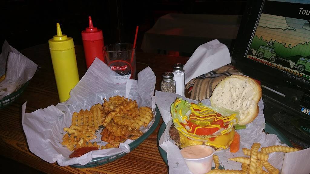 Midcity Cocktail & Supper Club | restaurant | 124 Main St, West Chicago, IL 60185, USA | 6304730245 OR +1 630-473-0245