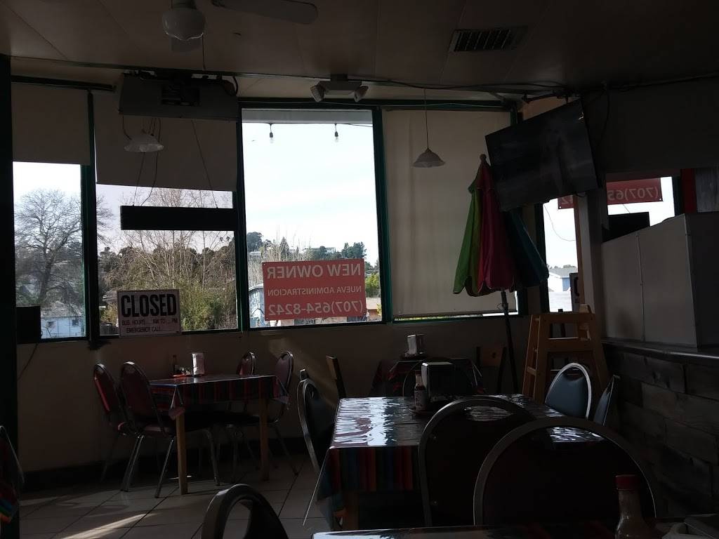 Mesaluna Mexican Kitchen | restaurant | 105 Couch St, Vallejo, CA 94590, USA | 7076548242 OR +1 707-654-8242