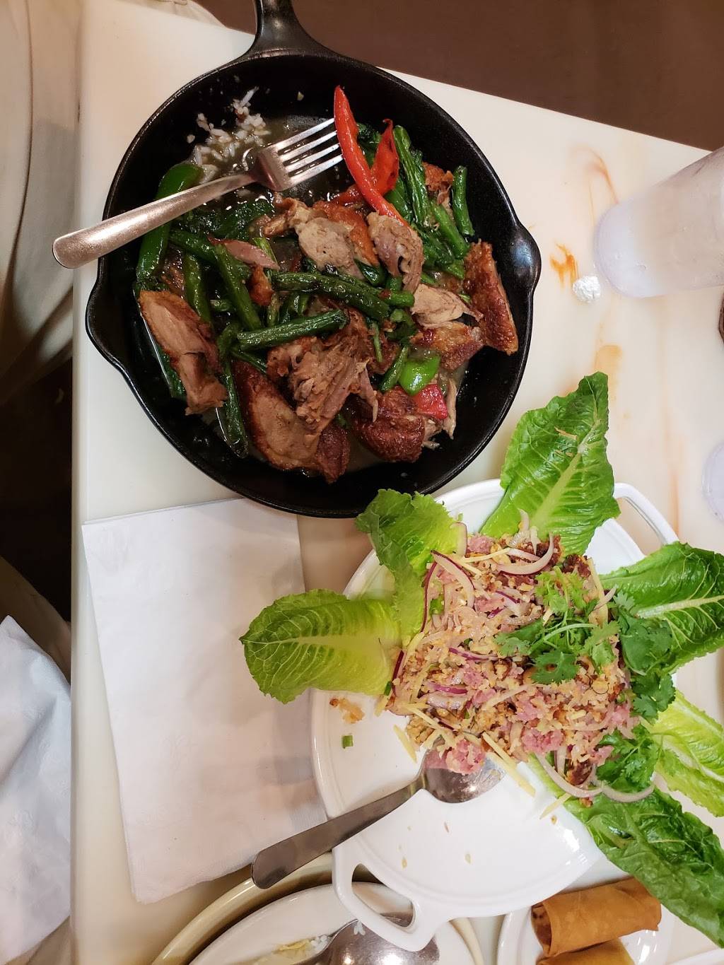 2 Rim Khong Restaurant | restaurant | 6451 Yadkin Road C, Fayetteville, NC 28303, USA | 9107459498 OR +1 910-745-9498