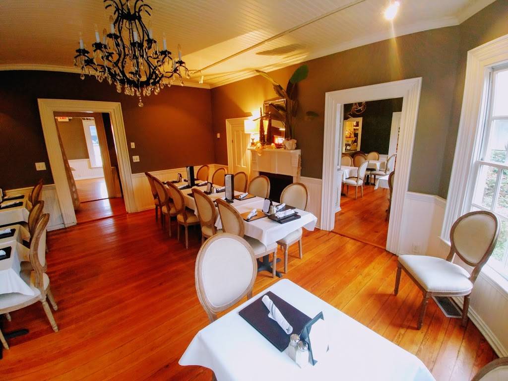 Private Property | restaurant | 220 W Main St, Lexington, SC 29072, USA | 8033998085 OR +1 803-399-8085