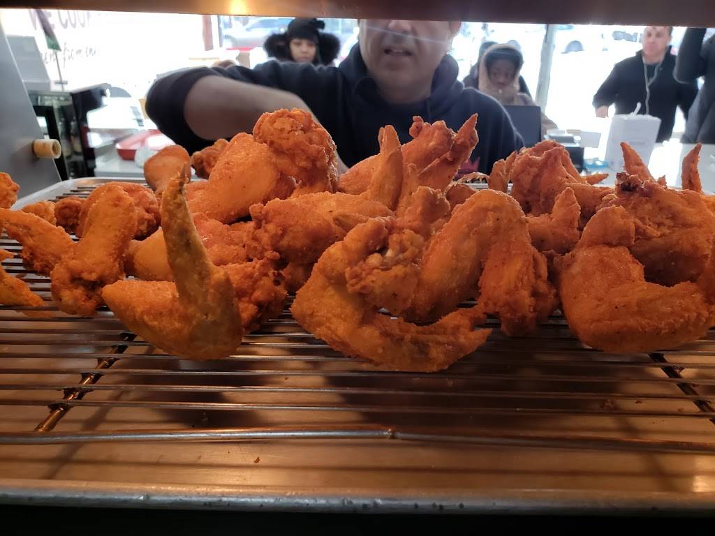 Crown Fried Chicken | restaurant | 229-7 Merrick Blvd, Laurelton, NY 11413, USA | 7183417254 OR +1 718-341-7254