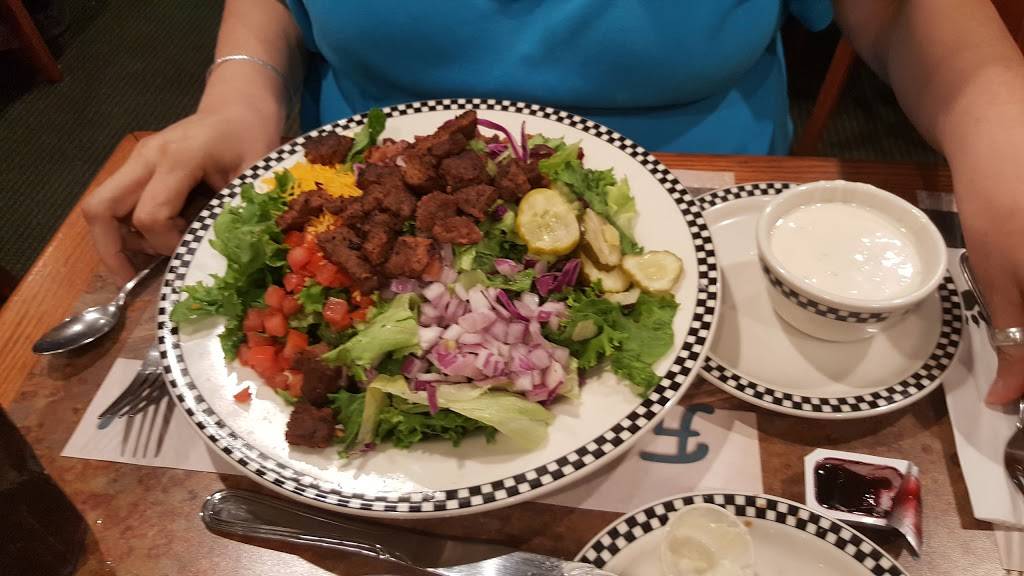 La Habra Black Bear Diner | restaurant | 1000 S Beach Blvd, La Habra, CA 90631, USA | 5623526200 OR +1 562-352-6200