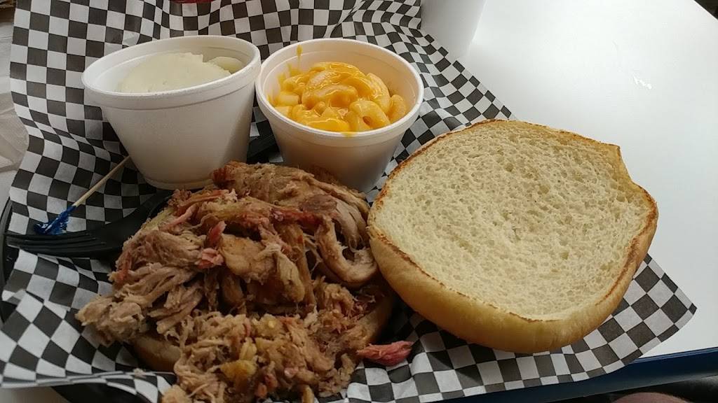 Bishops BBQ Grill | restaurant | 3018 McCullough Blvd, Belden, MS 38826, USA | 6626904077 OR +1 662-690-4077