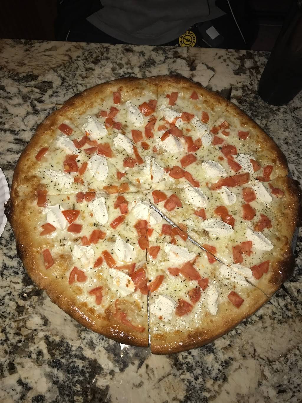 Park Avenue Pizza | restaurant | 119 E Lyman Ave, Winter Park, FL 32789, USA | 4075999199 OR +1 407-599-9199