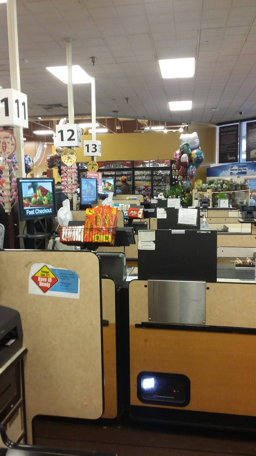 Willow Lake East | shopping mall | 2402 Lake Cir Dr, Indianapolis, IN 46268, USA | 5136861600 OR +1 513-686-1600