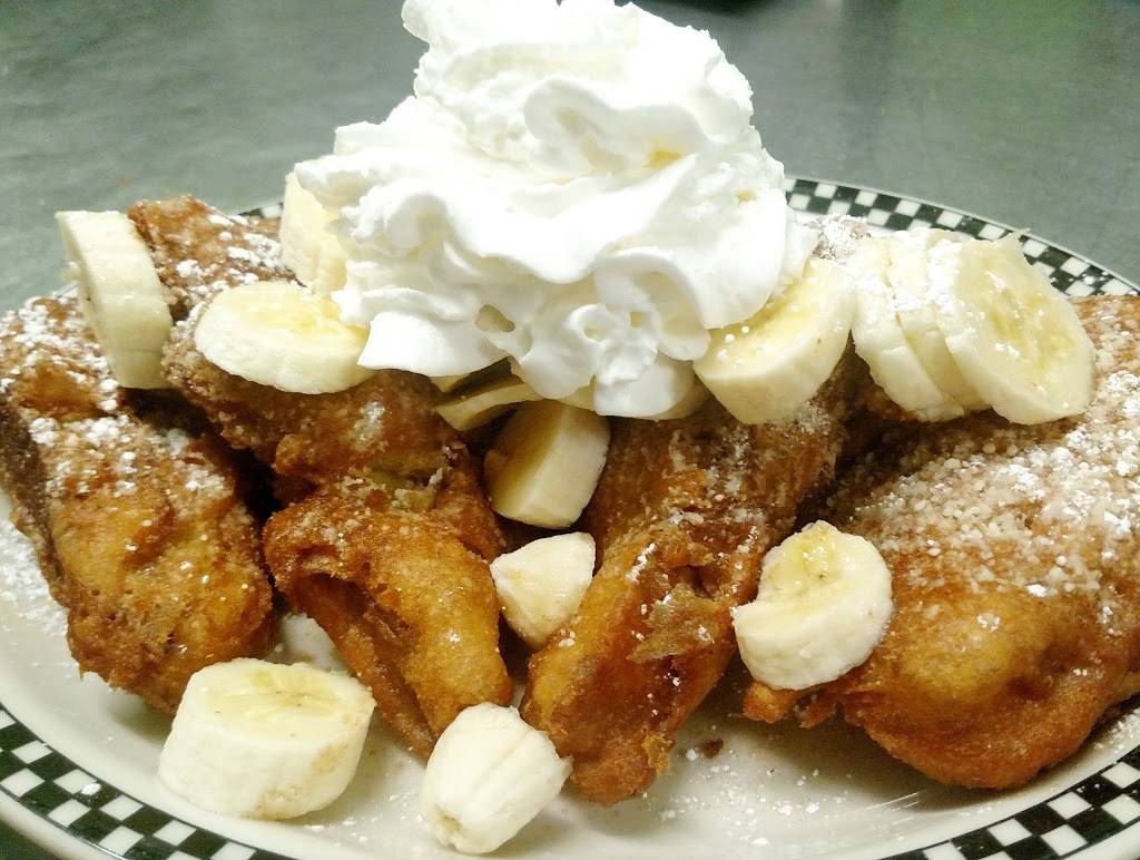 Speedtrap Diner | restaurant | 310 E Main St, Woodville, OH 43469, USA | 4198493665 OR +1 419-849-3665