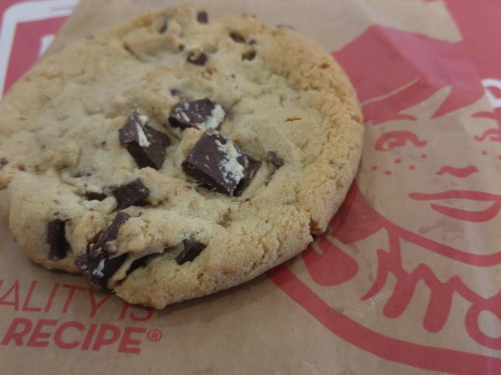 Wendys | restaurant | 1801 N Broadway St, Greensburg, IN 47240, USA | 8126626548 OR +1 812-662-6548