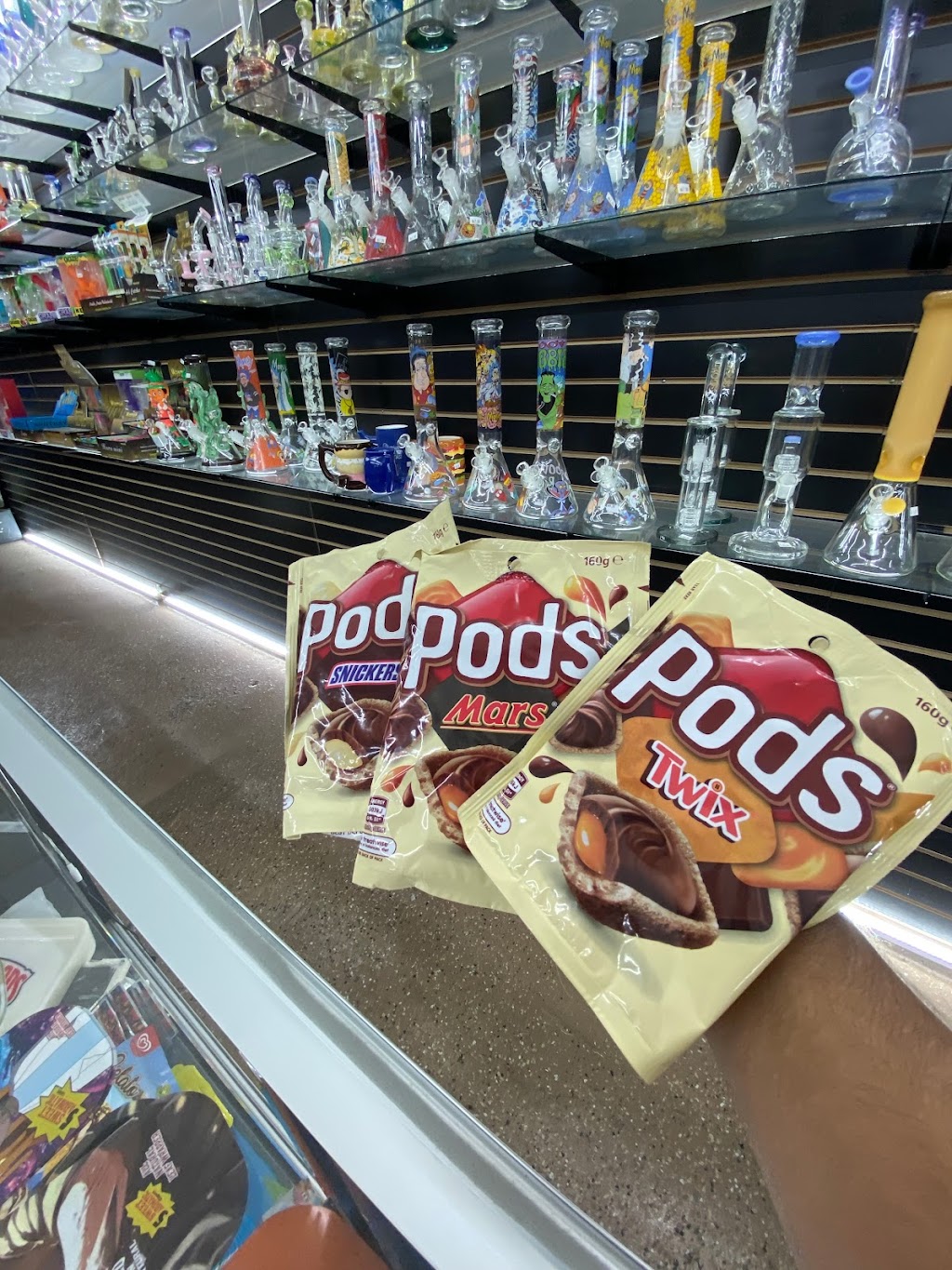 Xotic Smokes | meal takeaway | 484 W Hamilton Ave, Campbell, CA 95008, USA | 4086284066 OR +1 408-628-4066