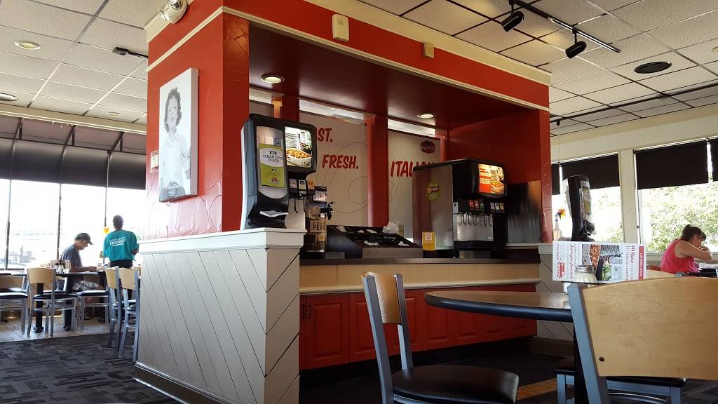 Fazolis | restaurant | 12341 St Charles Rock Rd, Bridgeton, MO 63044, USA | 3142980919 OR +1 314-298-0919