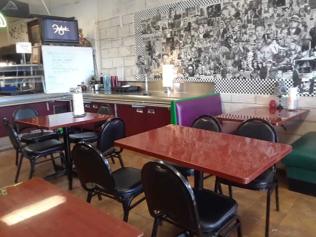 Wiseguys New York Pies | meal delivery | 5337 Gunn Hwy, Tampa, FL 33624, USA | 8135157437 OR +1 813-515-7437