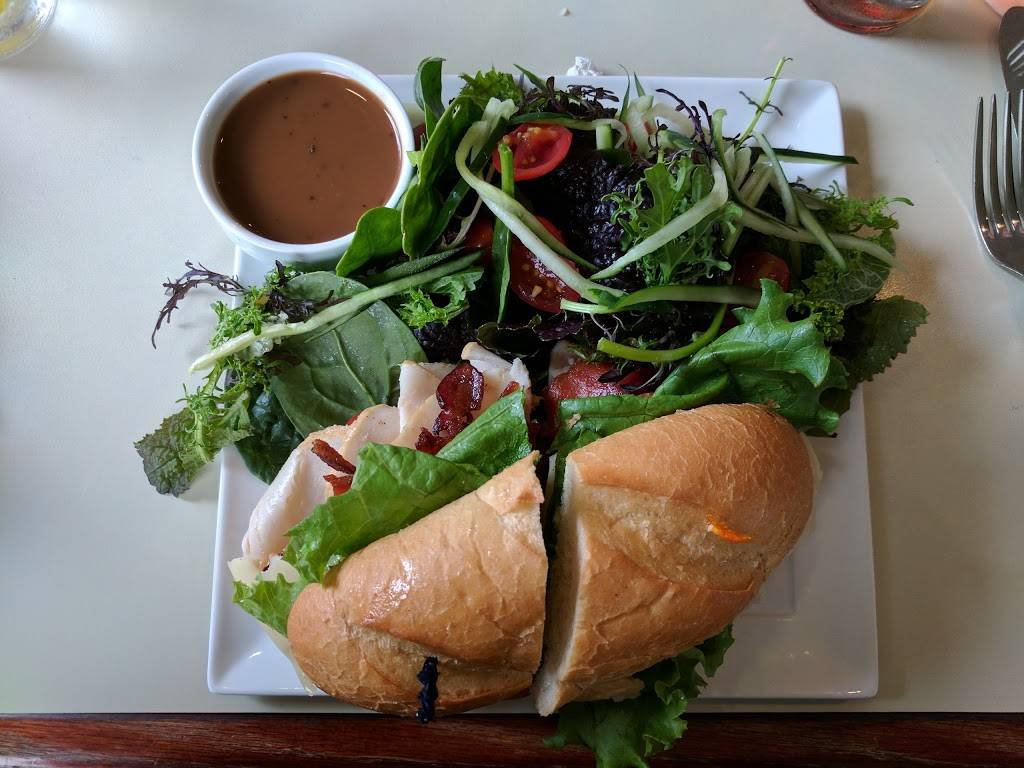 Mulligan’s Grill and Pub | restaurant | 3800 Golf Course Road, College Park, MD 20742, USA | 3013146630 OR +1 301-314-6630