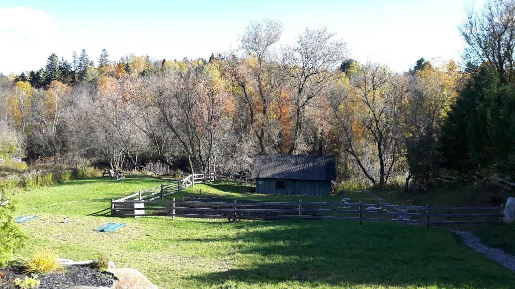 Mickeys Café | cafe | 832 Chemin du Village, Morin-Heights, QC J0R 1H0, Canada | 4506440060 OR +1 450-644-0060