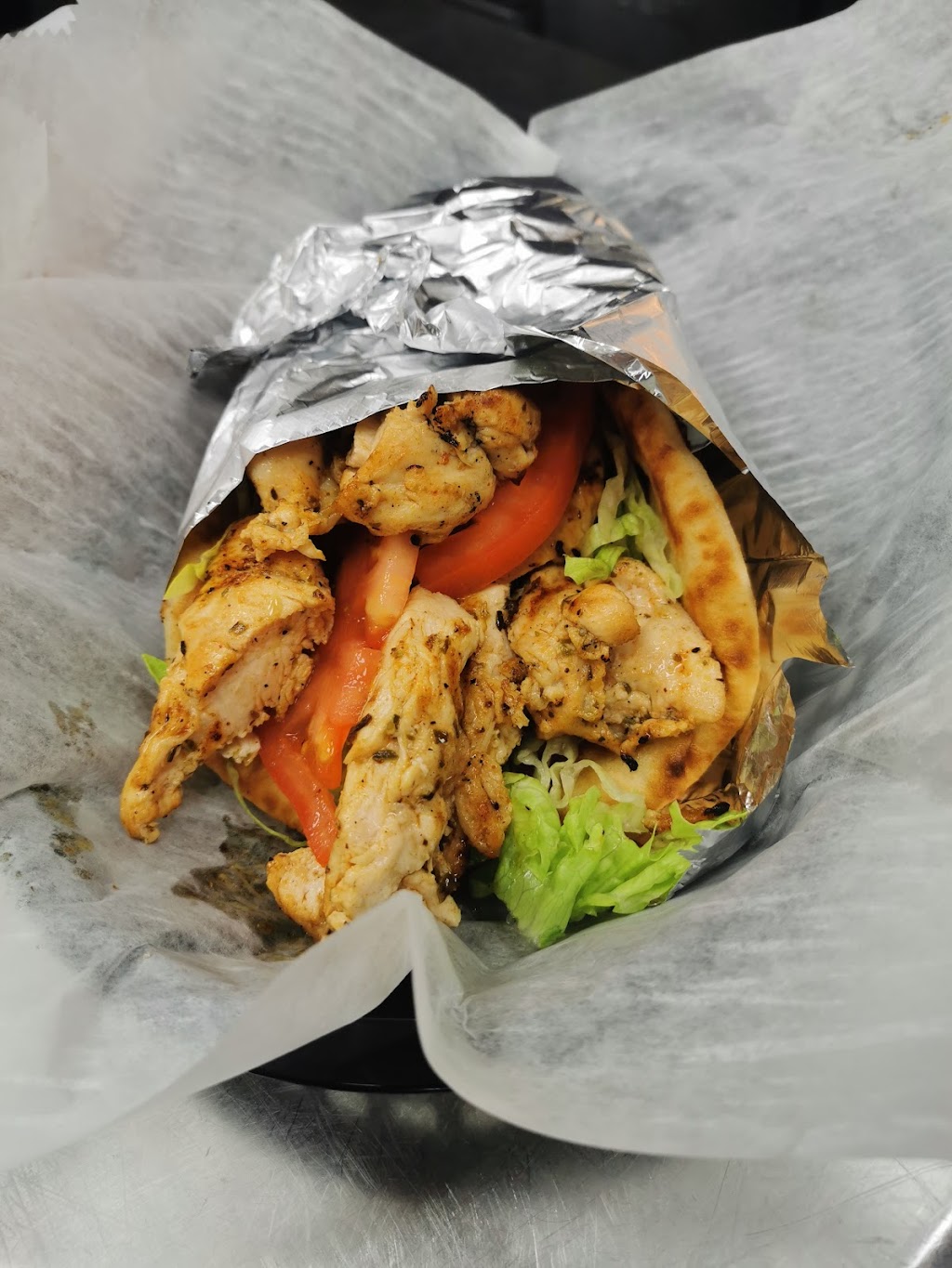 Grillville | restaurant | 327 S Milwaukee Ave, Libertyville, IL 60048, USA | 8478168111 OR +1 847-816-8111