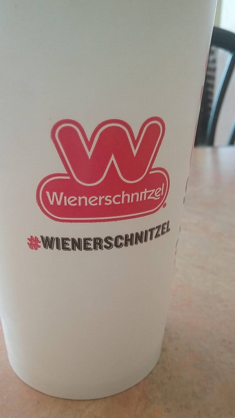 Wienerschnitzel | restaurant | 42092 Washington St, Bermuda Dunes, CA 92201, USA | 7602004467 OR +1 760-200-4467