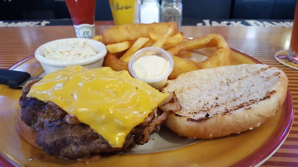 Nonnies Pizza | restaurant | 1565 75th St, Woodridge, IL 60517, USA | 6309855800 OR +1 630-985-5800