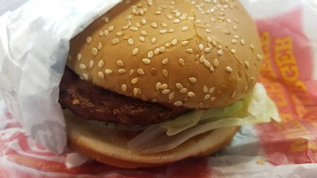 Carls Jr. | restaurant | 2092 SE Bristol St, Newport Beach, CA 92660, USA | 9497568844 OR +1 949-756-8844