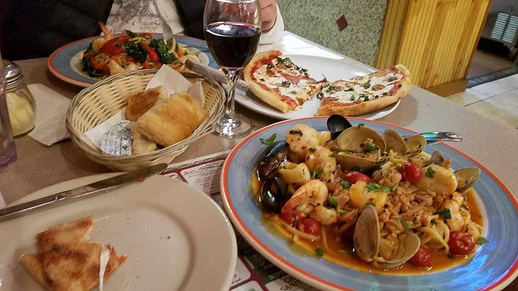 Kings | restaurant | 49 S Mountain Blvd, Mountain Top, PA 18707, USA | 5704745464 OR +1 570-474-5464