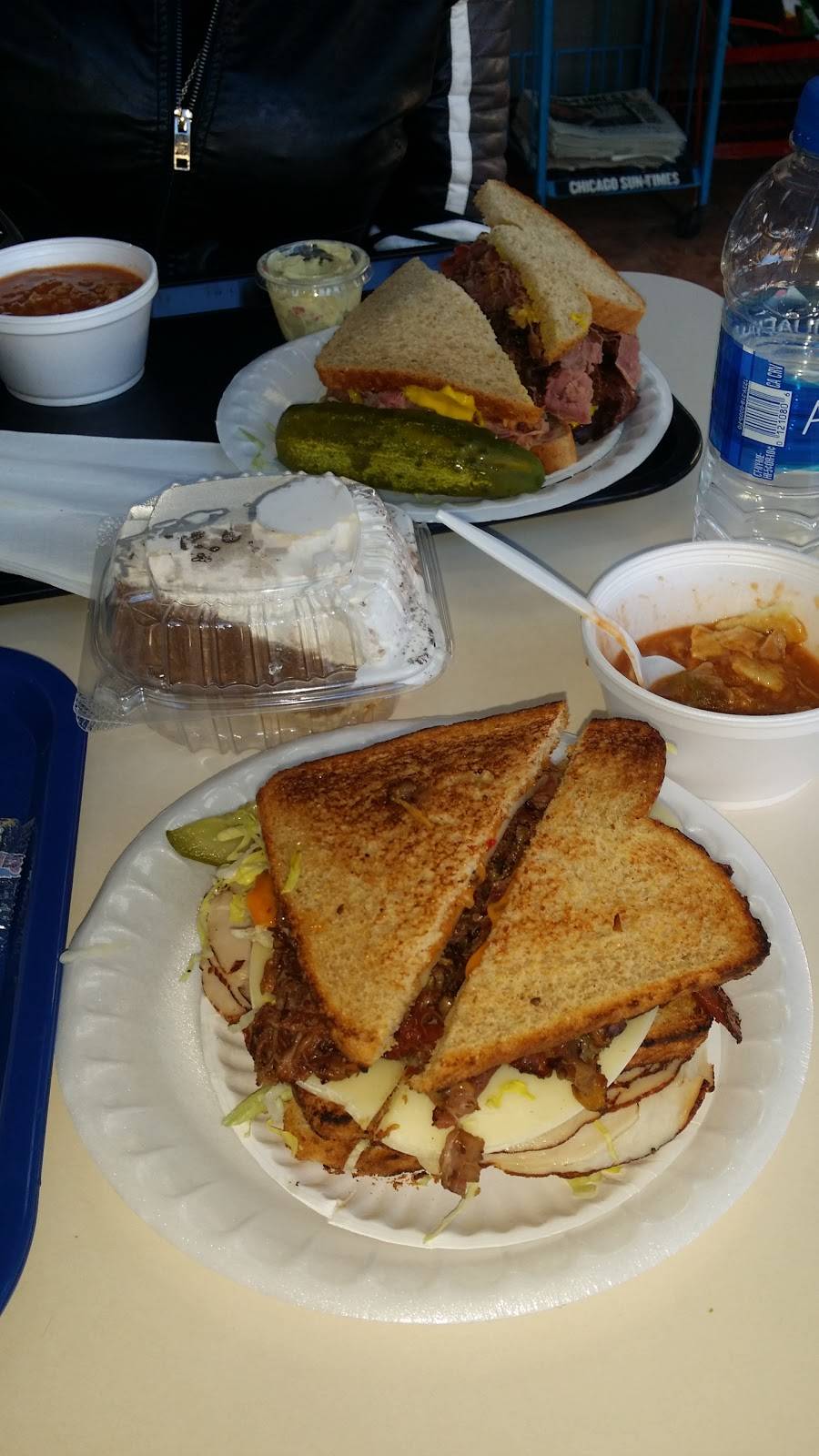 Morrys Deli | restaurant | 5500 S Cornell Ave, Chicago, IL 60637, USA | 7733633800 OR +1 773-363-3800