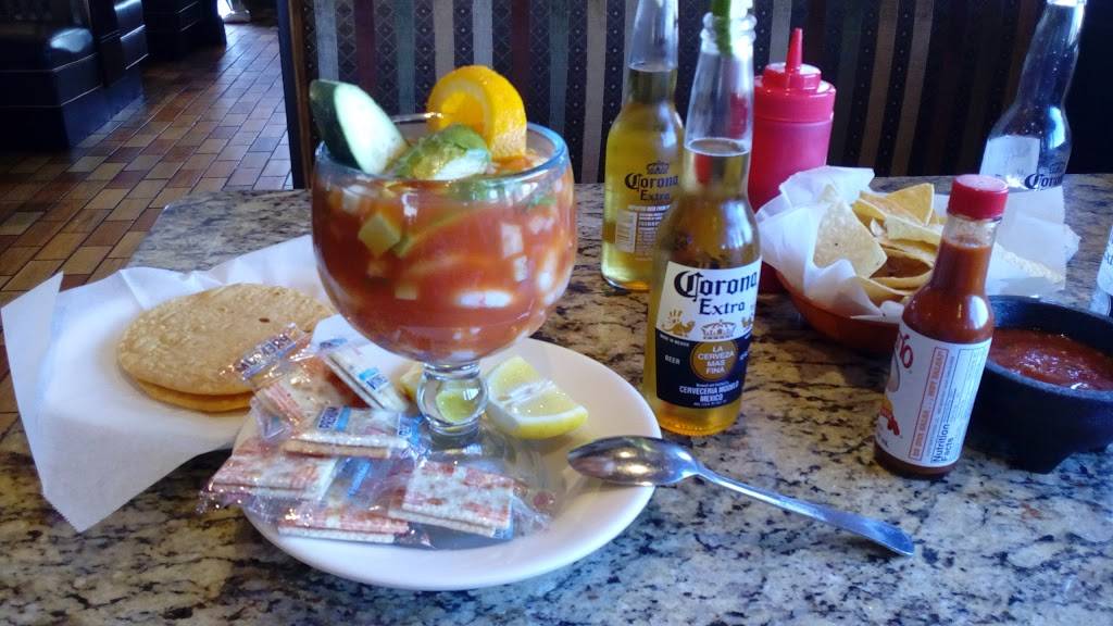 El Pescador | restaurant | 9849 Atlantic Ave # P, South Gate, CA 90280, USA | 3235694993 OR +1 323-569-4993